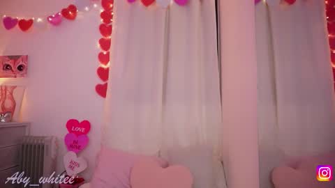 Snapshot of aby_whitee chatting on March 16, 2026, 6:06 am Aby online show from March 16, 2026, 6:06 am