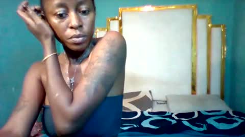 Cadih online show from November 11, 2025, 2:39 pm