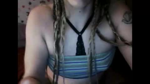 acassiecakes online show from March 21, 2026, 12:21 pm