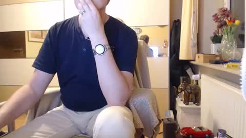 Snapshot of ach471 chatting on October 6, 2025, 5:05 am ach471 online show from October 6, 2025, 5:05 am