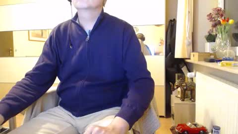 Snapshot of ach471 chatting on October 18, 2025, 7:14 pm ach471 online show from October 18, 2025, 7:14 pm