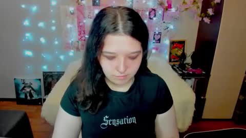 Kate online show from May 7, 2026, 12:49 am