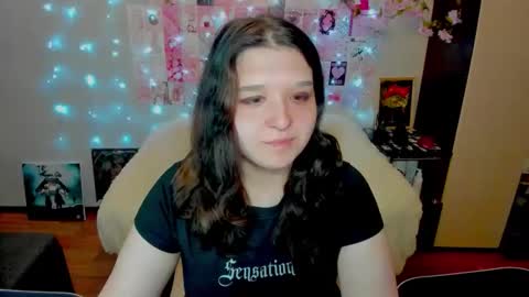 Kate online show from May 27, 2026, 12:40 am