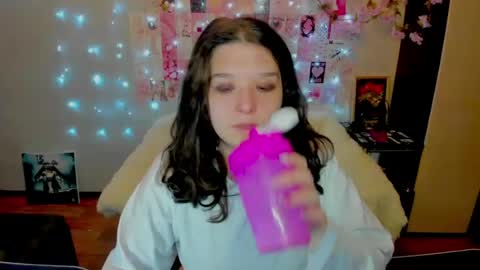Kate online show from June 15, 2026, 12:13 am
