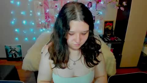 Kate online show from June 17, 2026, 12:57 am