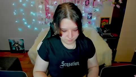 Kate online show from July 14, 2026, 2:05 am
