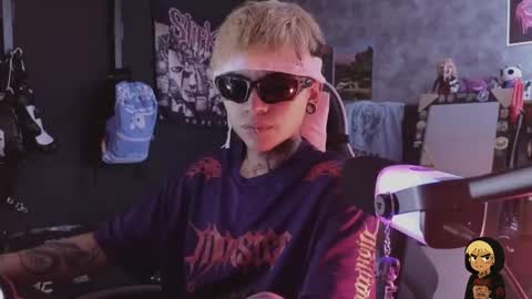 Acid Milo online show from February 4, 2026, 4:13 pm