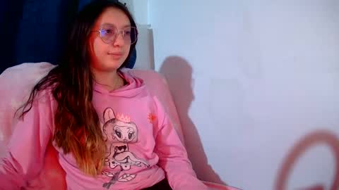 Ada naugthy28 online show from September 23, 2025, 1:52 am