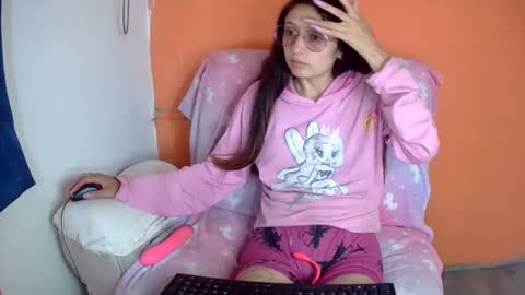 Ada naugthy28 online show from May 7, 2026, 6:57 pm