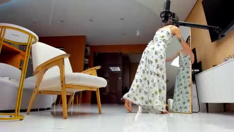 Snapshot of adagrand chatting on October 18, 2025, 5:25 pm Ada online show from October 18, 2025, 5:25 pm