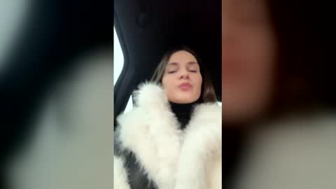 Ada   online show from December 17, 2025, 11:27 am