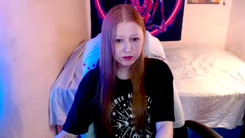 Snapshot of adagretta chatting on May 17, 2026, 6:33 am adagretta online show from May 17, 2026, 6:33 am