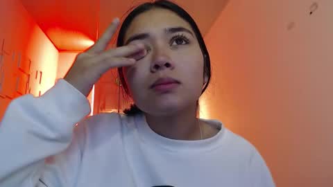 Adaira online show from January 6, 2026, 4:49 am