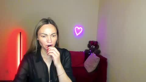 Snapshot of adalina_teacher chatting on June 17, 2026, 11:23 am Adalina online show from June 17, 2026, 11:23 am