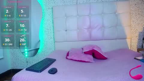 adalya_x online show from May 7, 2026, 11:48 am