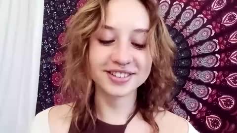 Snapshot of adalyndirty chatting on October 8, 2025, 6:33 am Adalyn online show from October 8, 2025, 6:33 am