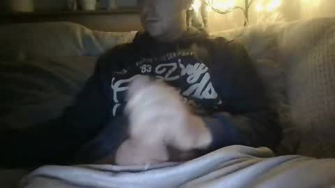 Snapshot of adam0910 chatting on February 24, 2025, 10:58 pm adam0910 online show from February 24, 2025, 10:58 pm