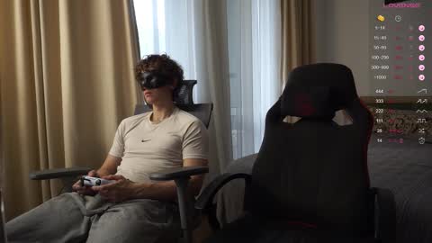 Adam online show from September 16, 2025, 11:22 am