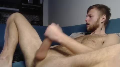 Snapshot of adam_bigboy chatting on December 18, 2024, 9:14 am Adam online show from December 18, 2024, 9:14 am