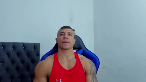 Snapshot of adam_boss chatting on September 27, 2025, 12:32 pm adam boss online show from September 27, 2025, 12:32 pm