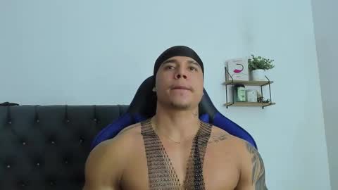 Snapshot of adam_boss chatting on February 19, 2026, 8:16 pm adam boss online show from February 19, 2026, 8:16 pm