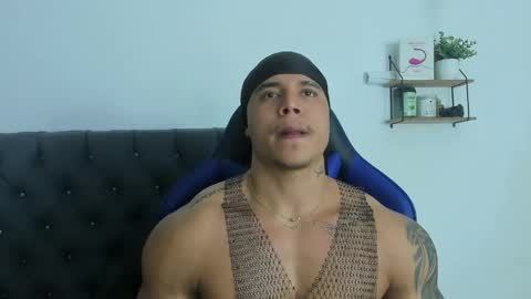 Snapshot of adam_boss chatting on April 16, 2026, 8:26 am adam boss online show from April 16, 2026, 8:26 am