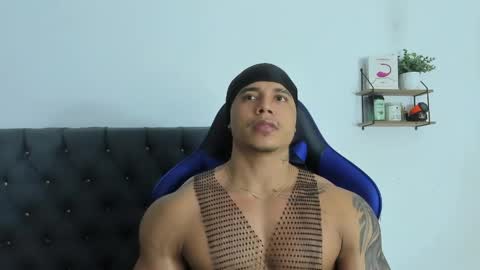 Snapshot of adam_boss chatting on April 21, 2026, 7:47 am adam boss online show from April 21, 2026, 7:47 am