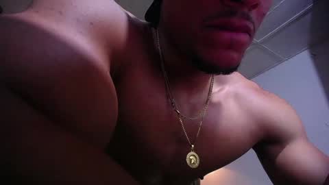 Snapshot of adam_fit19cm chatting on May 31, 2026, 6:09 pm adam_fit19cm online show from May 31, 2026, 6:09 pm