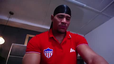 Snapshot of adam_fit19cm chatting on June 3, 2026, 2:08 pm adam_fit19cm online show from June 3, 2026, 2:08 pm