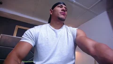Snapshot of adam_fit19cm chatting on June 6, 2026, 2:33 pm adam_fit19cm online show from June 6, 2026, 2:33 pm