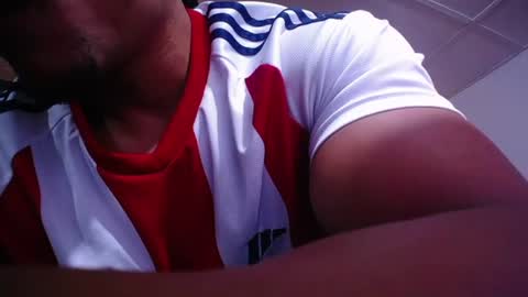 Snapshot of adam_fit19cm chatting on June 9, 2026, 2:17 pm adam_fit19cm online show from June 9, 2026, 2:17 pm