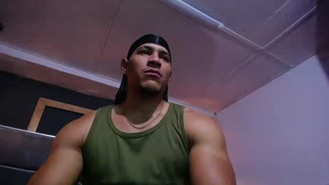 Snapshot of adam_fit19cm chatting on June 15, 2026, 2:30 pm adam_fit19cm online show from June 15, 2026, 2:30 pm