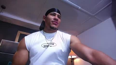 Snapshot of adam_fit19cm chatting on June 22, 2026, 1:52 pm adam_fit19cm online show from June 22, 2026, 1:52 pm