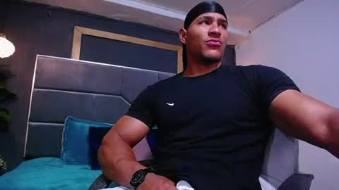 Snapshot of adam_fit19cm chatting on July 8, 2026, 1:59 pm adam_fit19cm online show from July 8, 2026, 1:59 pm