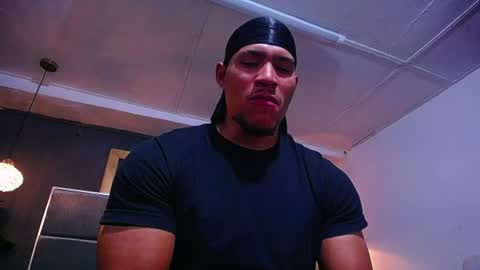 Snapshot of adam_fit19cm chatting on July 11, 2026, 1:36 pm adam_fit19cm online show from July 11, 2026, 1:36 pm