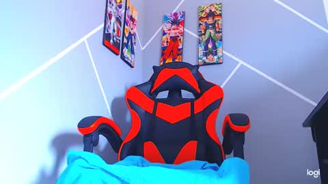 adam hot11 online show from September 18, 2025, 8:44 pm