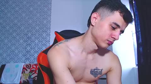 Snapshot of adam_hot11 chatting on April 28, 2026, 9:53 pm adam hot11 online show from April 28, 2026, 9:53 pm