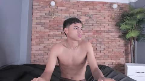 adam_piarse online show from November 20, 2025, 9:31 am