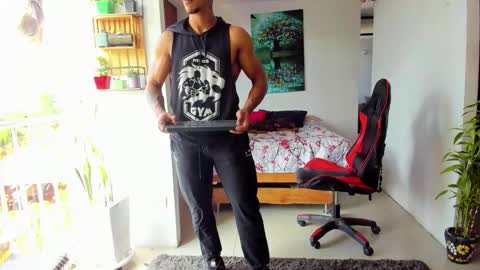 Adam Valencia online show from October 27, 2025, 7:40 pm