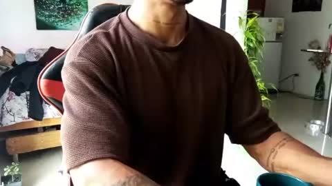 Adam Valencia online show from August 1, 2026, 2:16 pm