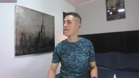 adam_walker_1 online show from April 26, 2026, 5:21 pm