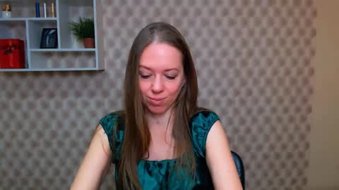 Snapshot of adamais_ chatting on October 17, 2025, 5:10 am adamais_ online show from October 17, 2025, 5:10 am