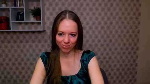 Snapshot of adamais_ chatting on October 23, 2025, 5:29 am adamais_ online show from October 23, 2025, 5:29 am