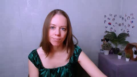 Snapshot of adamais_ chatting on November 2, 2025, 5:32 am adamais_ online show from November 2, 2025, 5:32 am