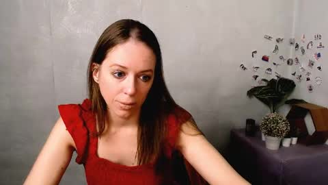 adamais_ online show from May 12, 2026, 2:41 am