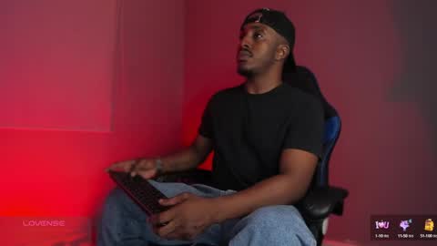 Snapshot of adamart7 chatting on September 19, 2025, 2:13 am adamart7 online show from September 19, 2025, 2:13 am