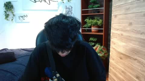 Adam online show from May 17, 2026, 12:41 am