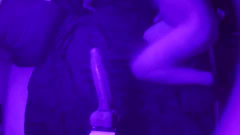 adamineve online show from February 16, 2025, 11:38 am