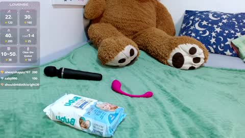 Snapshot of adams_niki chatting on February 8, 2025, 6:54 am ADAMS Y NIKI online show from February 8, 2025, 6:54 am