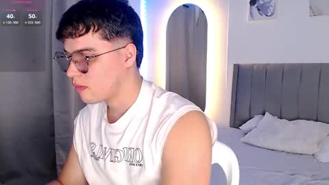 Snapshot of adan___tyler chatting on October 12, 2025, 12:53 am adan___tyler online show from October 12, 2025, 12:53 am